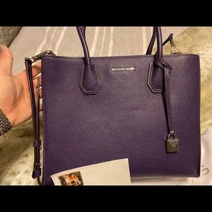 Michael Kors Mercer Large Pebbled Leather Tote Bag